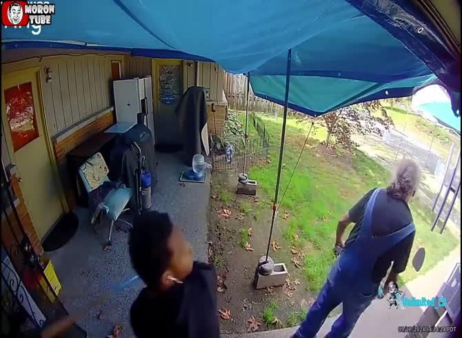 Video :27 hours after committing murder, released